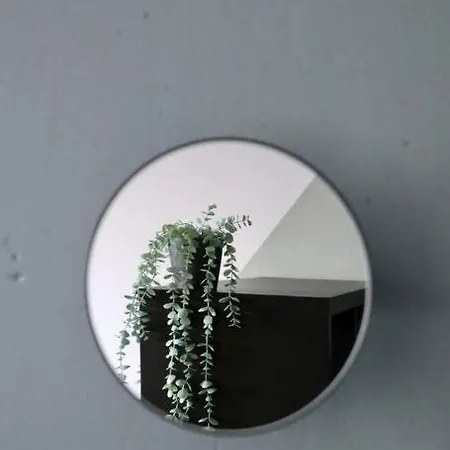 Dzivoklis Ar Skatu Par Aluksni Apartament *